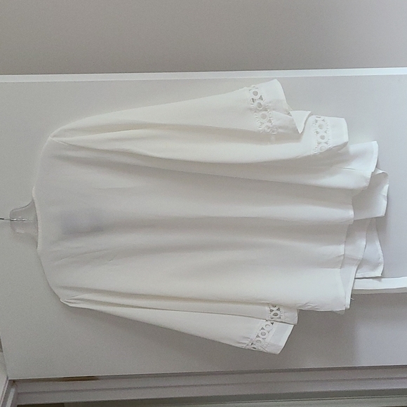 TRÏBE Bell Sleeve Wrap Style Draped Blouse Size Small NWT - Picture 6 of 6